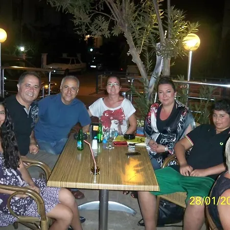 Family 3* מרמריס