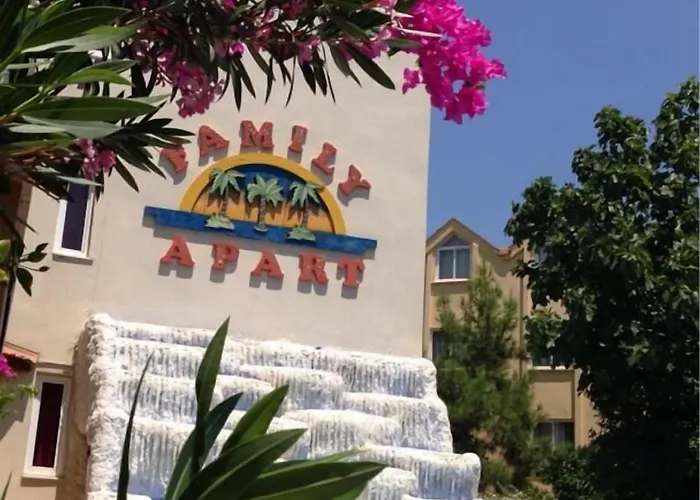 Family Μαρμαρίς