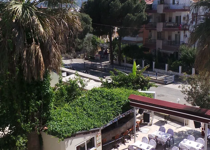 Family Μαρμαρίς