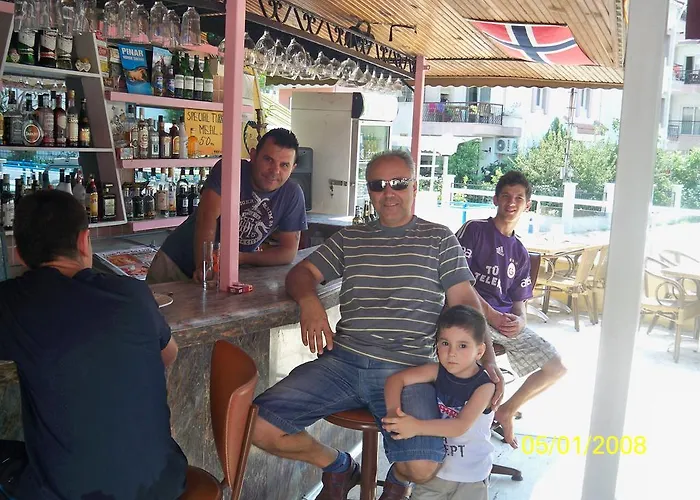 Ξενοδοχείο με διαμερίσματα Family 2*