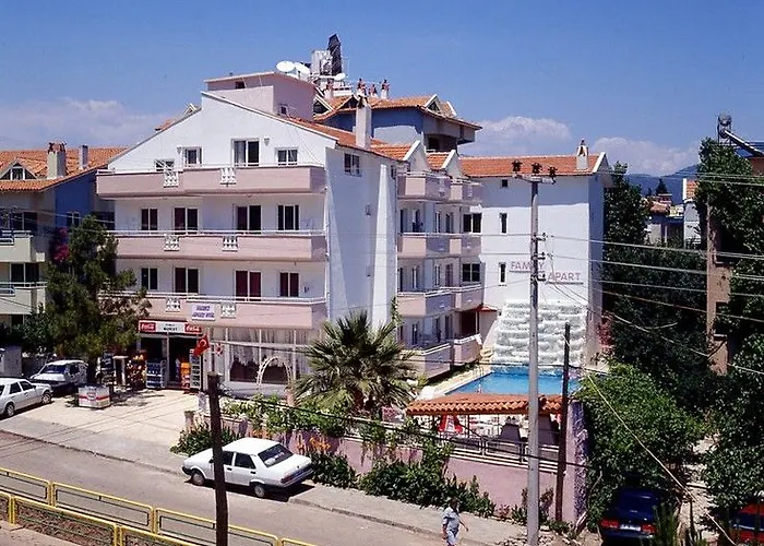 Family Ξενοδοχείο με διαμερίσματα 2*