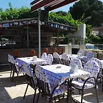 Hotel de apartamente Family 2*