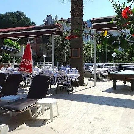 Aparthotel Family Apart 3*