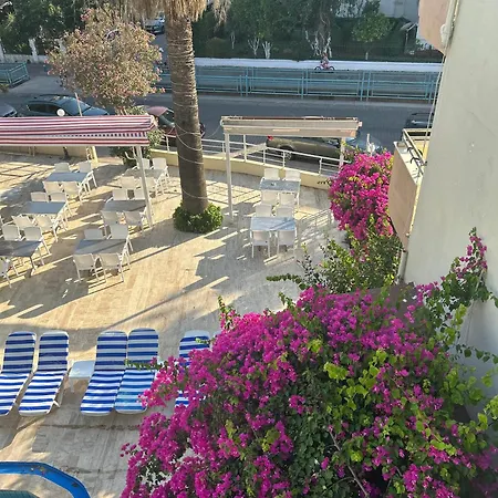 Family Apart Aparthotel 3*