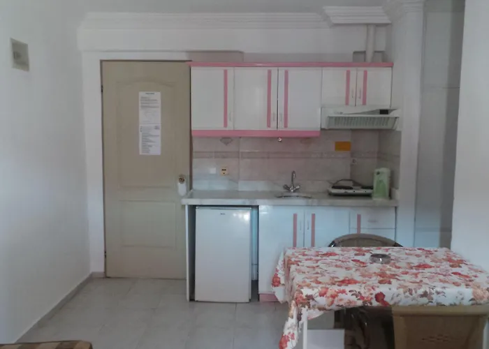 Family Aparthotel 2*