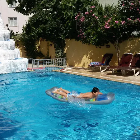 فاملي شقة فندقية