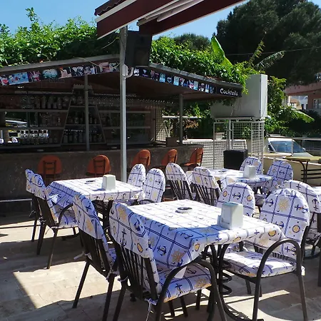 شقة فندقية Family 2*