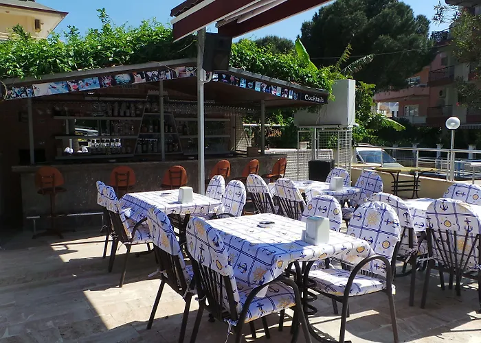 Apartmanhotel Family 2*